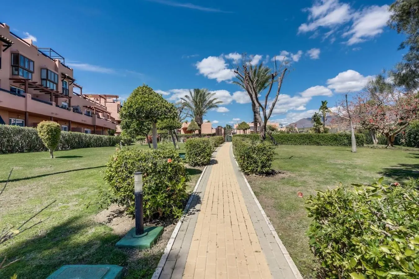 Casares Del Sol - Roof Terrace With Amazing Viewアパートメント アパート